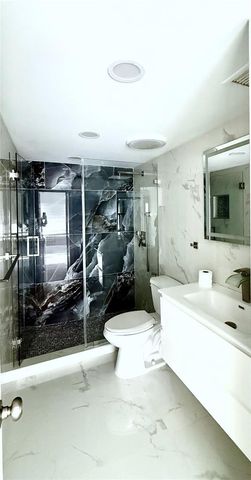 4174 Inverrary Dr 402, Lauderhill, FL 33319