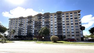 4174 Inverrary Dr 402, Lauderhill, FL 33319