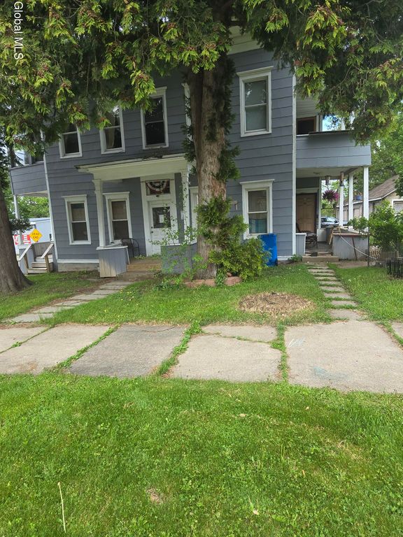 110 Broad Street, Gloversville, NY 12078