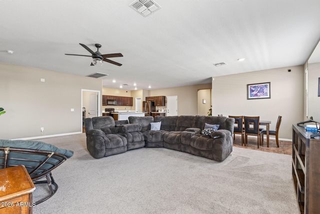 8757 W JEFFERSON Street, Tolleson, AZ 85353