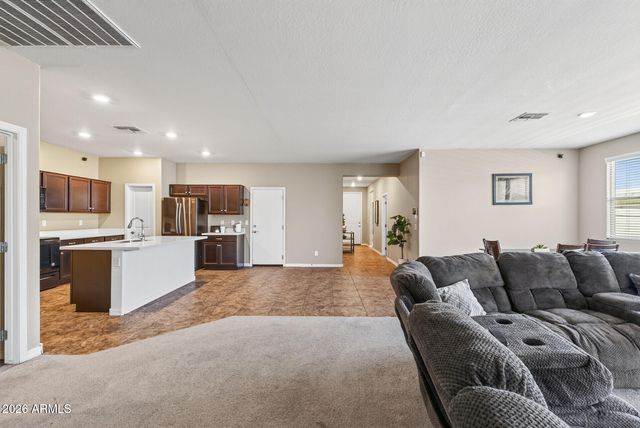 8757 W JEFFERSON Street, Tolleson, AZ 85353