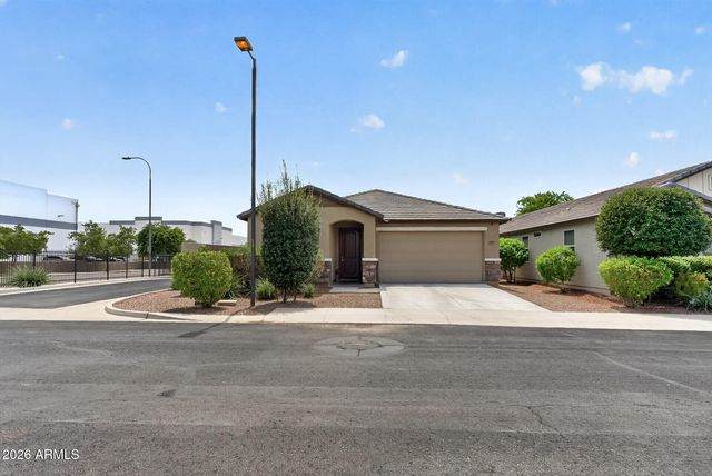 8757 W JEFFERSON Street, Tolleson, AZ 85353