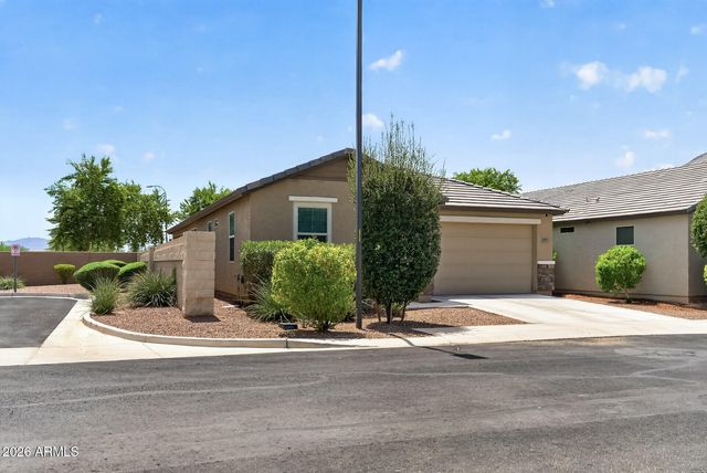 8757 W JEFFERSON Street, Tolleson, AZ 85353