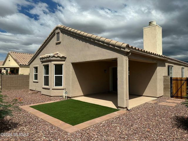 1446 E Ganymede Drive, Tucson, AZ 85737