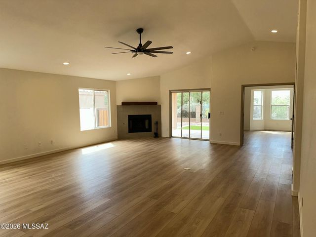 1446 E Ganymede Drive, Tucson, AZ 85737