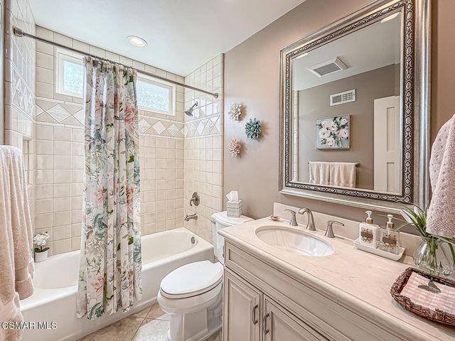 3116 Lori Circle, Simi Valley, CA 93063