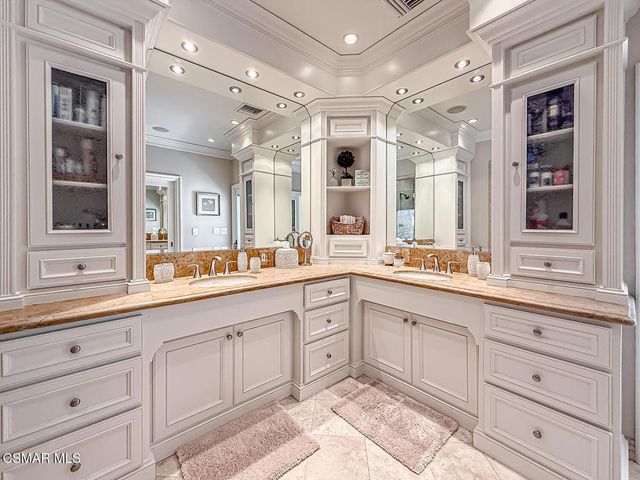 3116 Lori Circle, Simi Valley, CA 93063