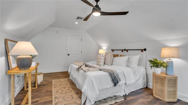1011 BRIGHTON WAY, Lakeland, FL 33813