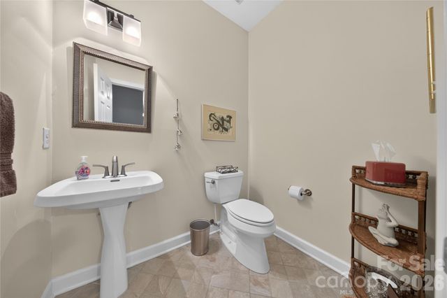 5911 Chalyce Lane, Charlotte, NC 28270