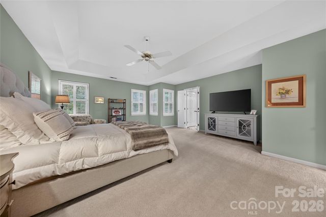 5911 Chalyce Lane, Charlotte, NC 28270