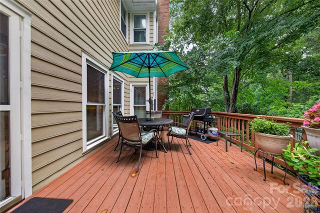 5911 Chalyce Lane, Charlotte, NC 28270