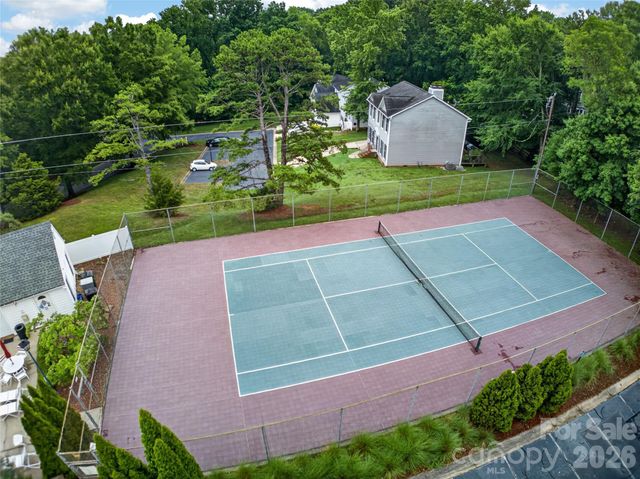 5911 Chalyce Lane, Charlotte, NC 28270