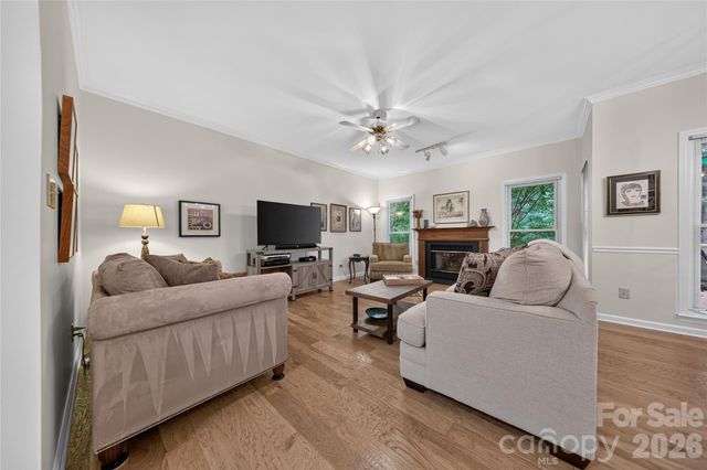 5911 Chalyce Lane, Charlotte, NC 28270