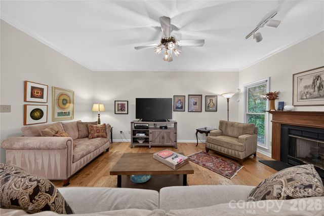 5911 Chalyce Lane, Charlotte, NC 28270
