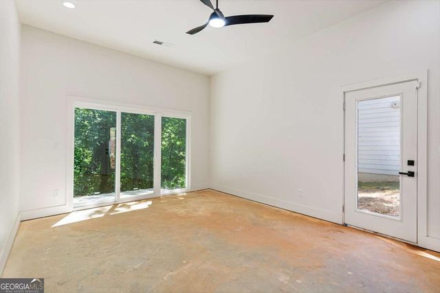 977 Fleetwood Circle SW, Atlanta, GA 30311