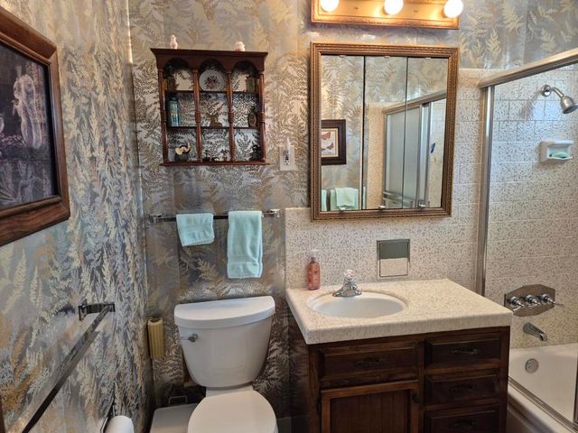 7703 Cassia Avenue, Riverside, CA 92504