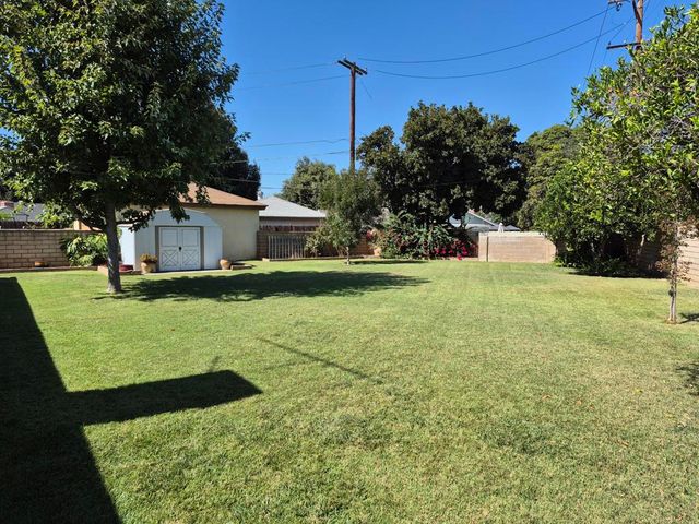 7703 Cassia Avenue, Riverside, CA 92504