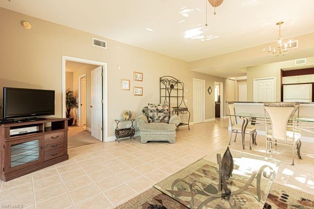 10710 Ravenna WAY 201, Fort Myers, FL 33913