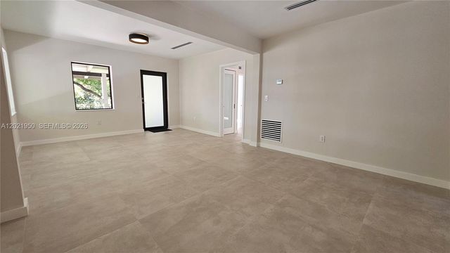 424 NE 63rd St, Miami, FL 33138