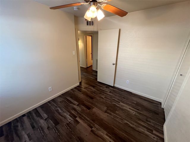 2450 Sunflower Drive, Arlington, TX 76014