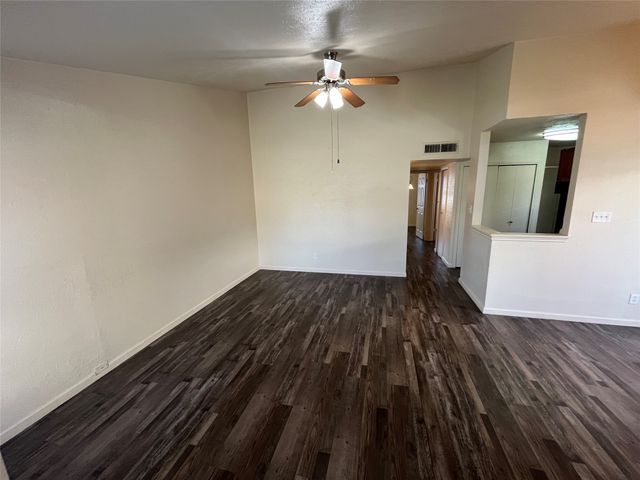 2450 Sunflower Drive, Arlington, TX 76014
