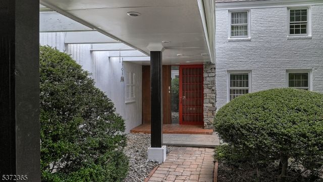 57 Winding Way, West Orange Twp., NJ 07052