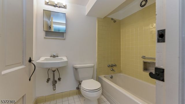 57 Winding Way, West Orange Twp., NJ 07052