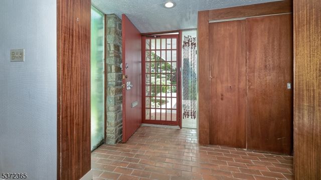 57 Winding Way, West Orange Twp., NJ 07052