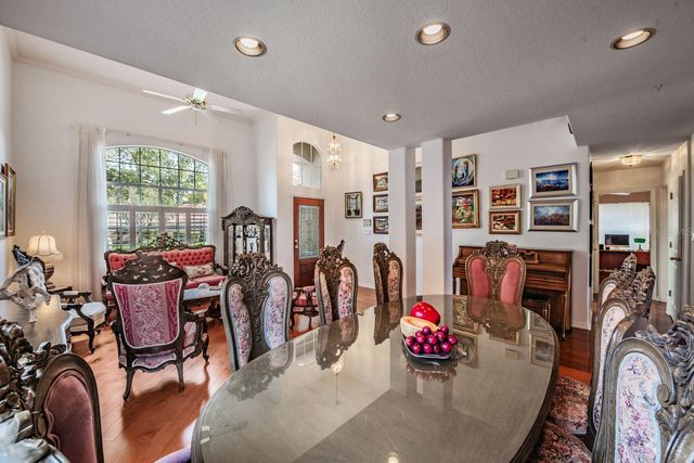 18911 AVENUE BIARRITZ, Lutz, FL 33558