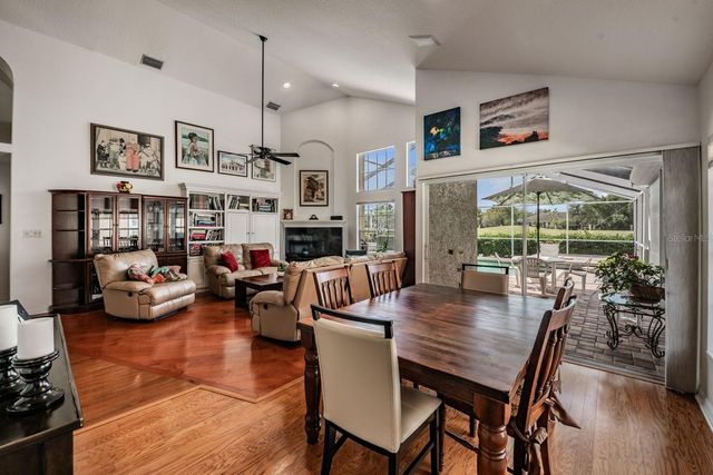 18911 AVENUE BIARRITZ, Lutz, FL 33558