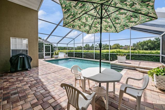 18911 AVENUE BIARRITZ, Lutz, FL 33558