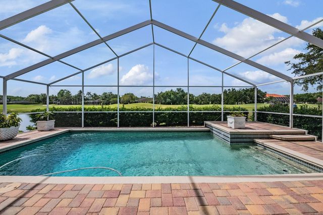 18911 AVENUE BIARRITZ, Lutz, FL 33558