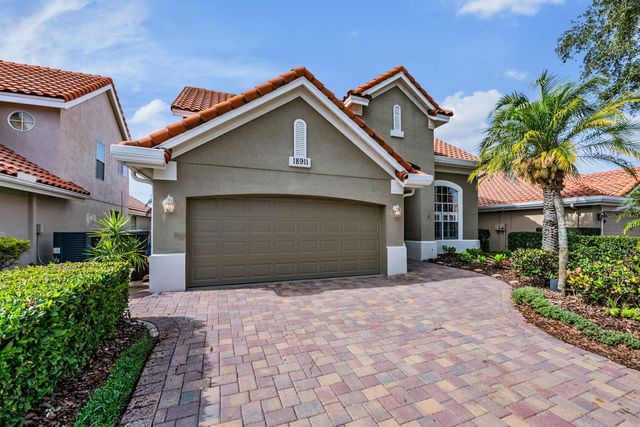 18911 AVENUE BIARRITZ, Lutz, FL 33558