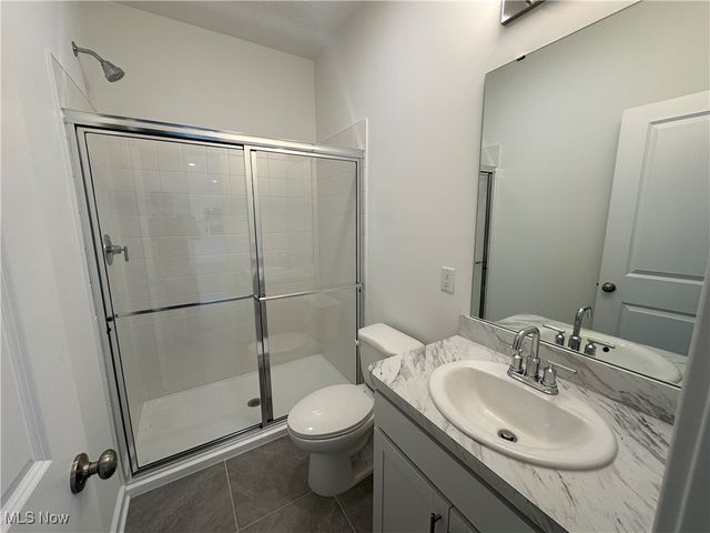 2981 McIntosh Drive NE, Louisville, OH 44641