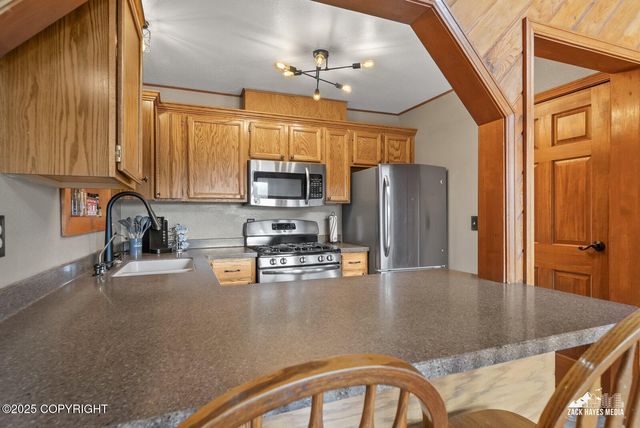 1130 E Chugach View Drive, Wasilla, AK 99654