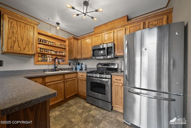 1130 E Chugach View Drive, Wasilla, AK 99654