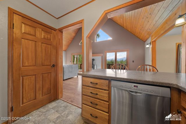 1130 E Chugach View Drive, Wasilla, AK 99654