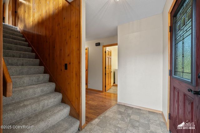 1130 E Chugach View Drive, Wasilla, AK 99654