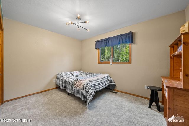 1130 E Chugach View Drive, Wasilla, AK 99654