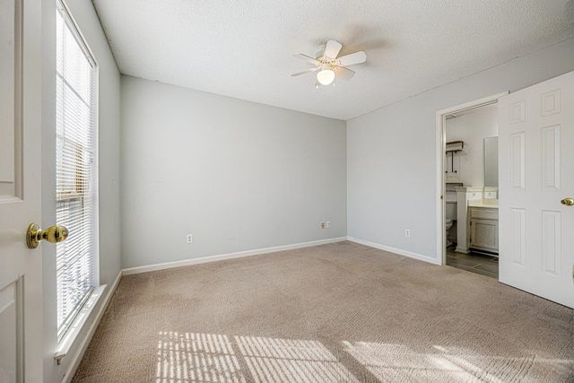 2749 COLONIAL TOWERS DR, Memphis, TN 38016