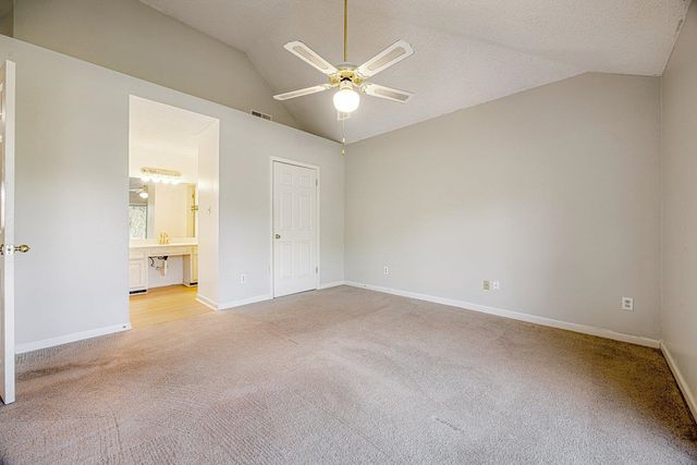 2749 COLONIAL TOWERS DR, Memphis, TN 38016