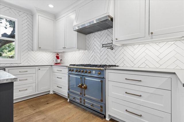 1645 Kipling Street, Houston, TX 77006