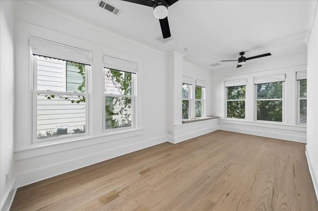 1645 Kipling Street, Houston, TX 77006
