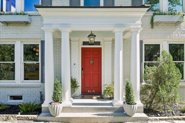 1645 Kipling Street, Houston, TX 77006