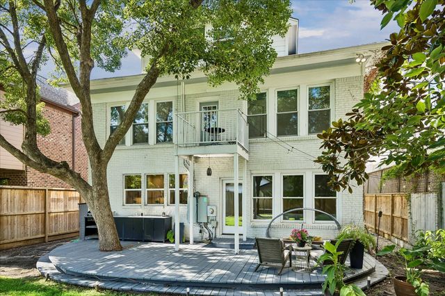 1645 Kipling Street, Houston, TX 77006