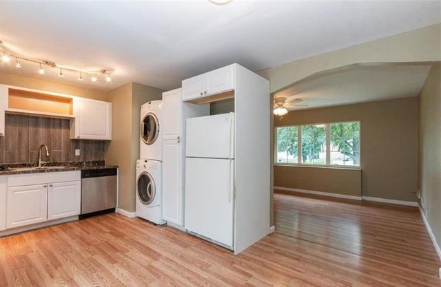 7302 E 112 Street, Kansas City, MO 64134