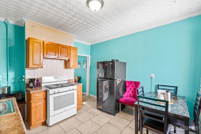 183 Walnut Street, Paterson, NJ 07522