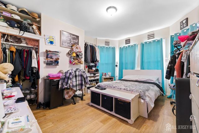 183 Walnut Street, Paterson, NJ 07522