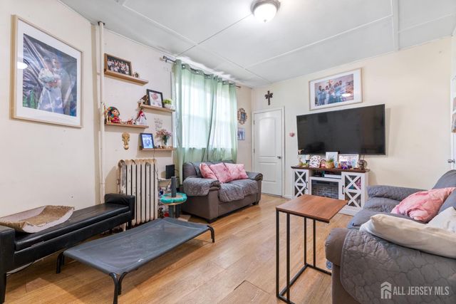 183 Walnut Street, Paterson, NJ 07522