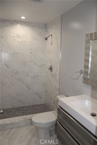 7419 Alabama Avenue, Canoga Park (los Angeles), CA 91303